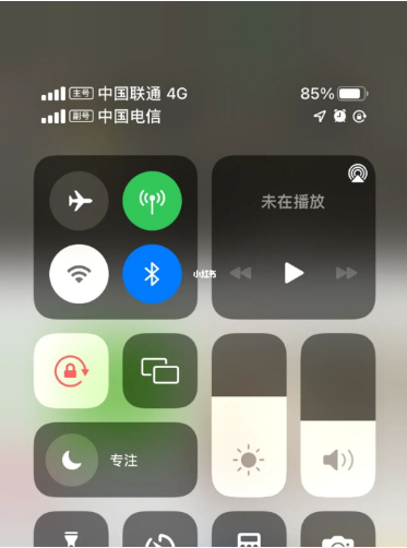 林周苹果手机维修分享iPhone双卡信号解决办法 